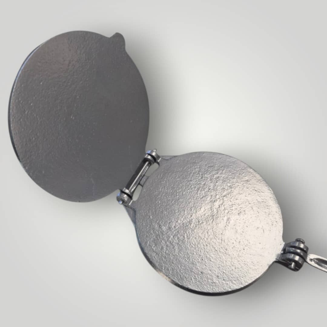 Tortilla Press (Silver/Grey) - Image 2